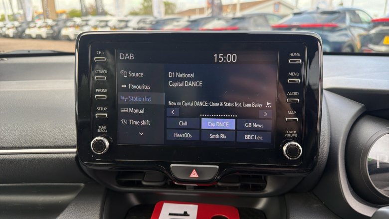 Toyota Yaris 1.5 Hybrid Design 5dr CVT Hybrid Hatchback